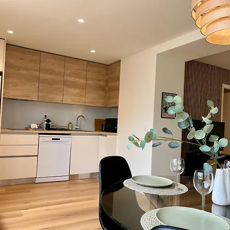 Escale Pyrénéenne - Neuf, Terrasse&parking - 5b Apartment